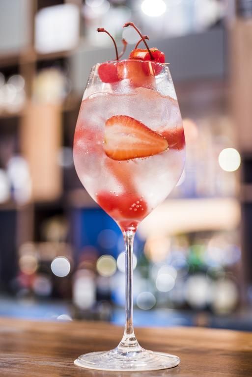 波哥大卡莱100希尔顿逸林酒店 外观 照片
